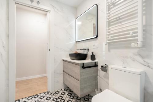 Room Canalejas - image 2