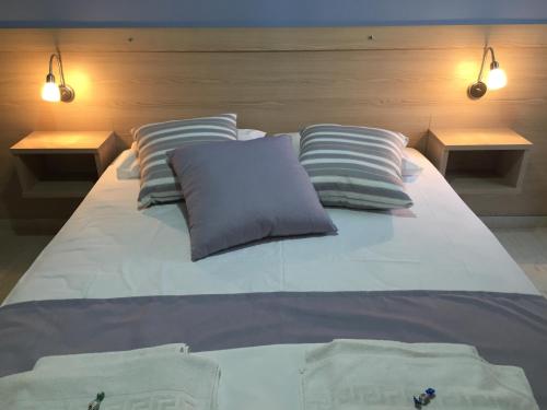Apollon Hotel - image 9