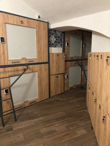 Capsule Hostel Top Wenceslas square – Prague, NY