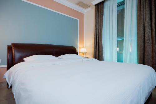 Standard Double Room room in Al Salam Hotel Suites