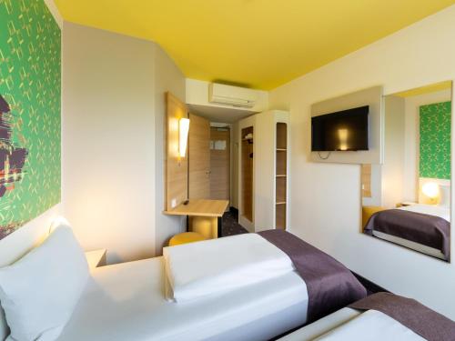 B&B Hotel Oberhausen am Centro 2.6km von Vonderort entfernt