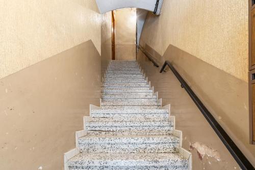Apartment image 2