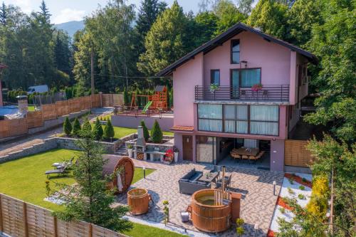 . Forest Spa House