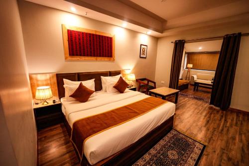 Hotel Square One by D'Polo Dharamshala, Dharamshala