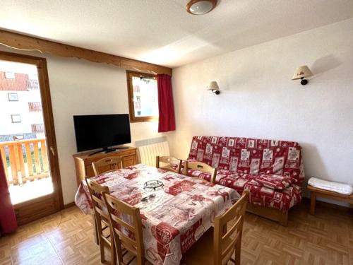 Appartement Puy-Saint-Vincent, 3 pièces, 6 personnes - FR-1-504-599 - Apartment - Puy Saint Vincent