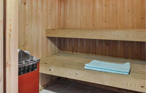 Bany, Four-Bedroom Holiday Home In Hvide Sande in Hvide Sande