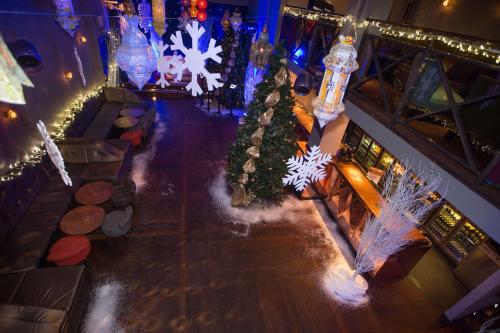 Park Plaza Cardiff - image 3