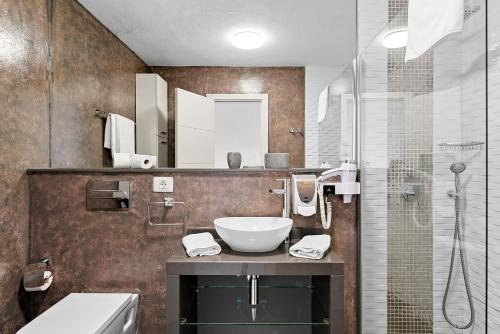 Paloma Beach Apartments - image 6