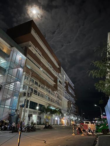 Uptown CDO Staycation