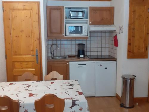 Appartement Valloire 2 pièces 4 personnes - FR-1-263-400 - image 2