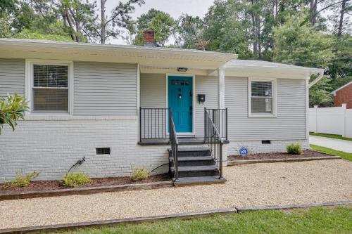Modern Raleigh Vacation Rental about 3 Mi to Downtown!