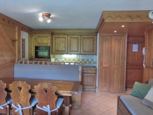 Appartement 3 pieces pour 6 a Meribel Village, acces piscine et Wi-Fi - FR-1-411-406 in Meribel Village