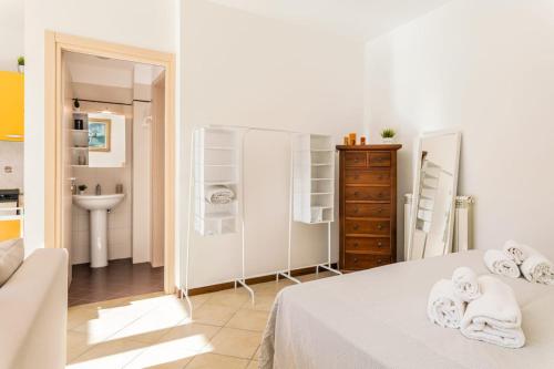  { White Garden } -Comfort, Parking & Wi-Fi- in Lucca