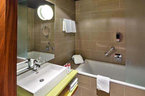 Austria Trend Hotel Europa Wien, Вена (фото 11)
