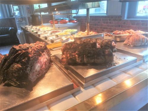 The Royal Norfolk Hotel - image 10