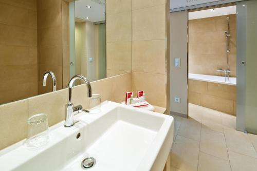 Austria Trend Hotel Ananas Wien - image 6