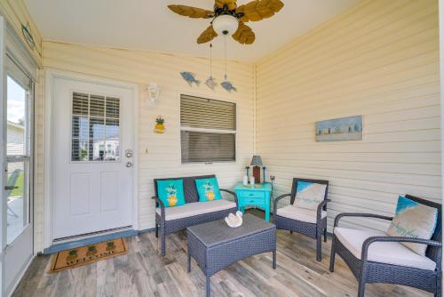 Updated Florida Home with Unlimited Golf and Pools! - image 12