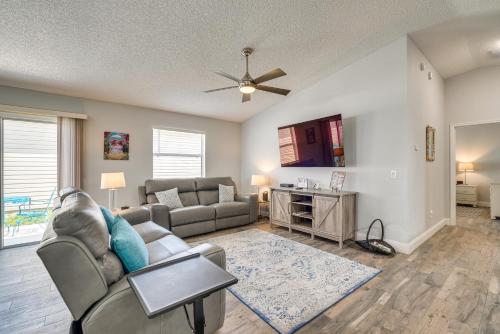 The Villages Abode with Community Pools, Golf and More in The Villages, USA