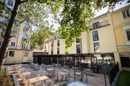 Austria Trend Hotel Maximilian - image 14