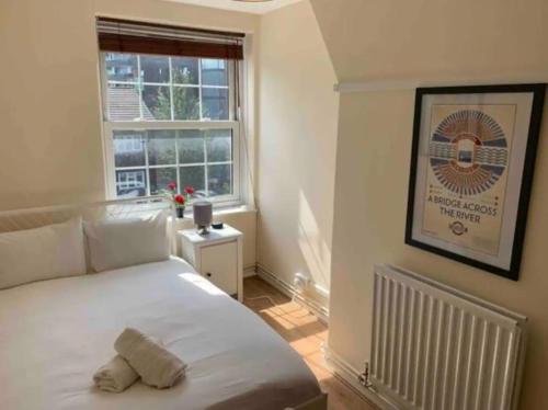 APlaceToStay Central London Apartment Zone 1 NHG