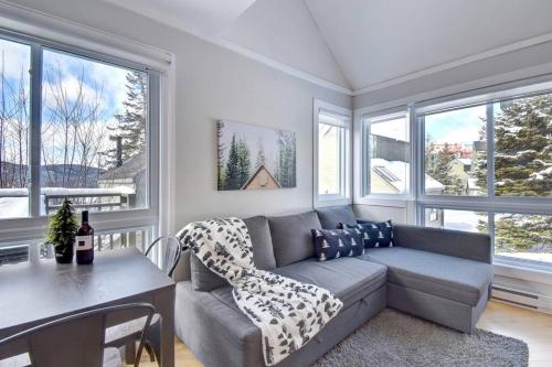 Cozy Chalet in the Mont Tremblant Ski Village, Mont-Tremblant (photo 2)