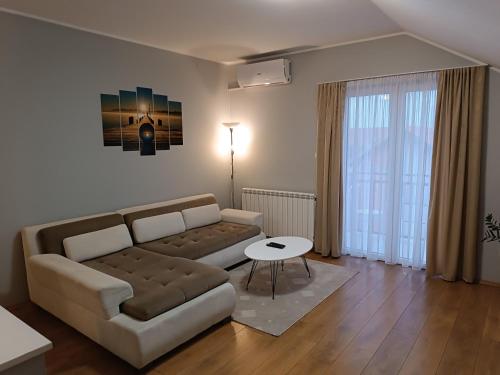 . Apartman Mima