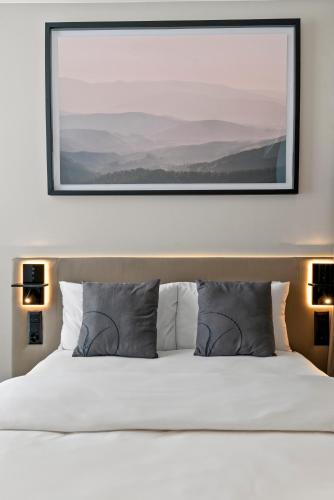  A&Y Design Apartment Sauna-Gym-Restaurant-Bar in Opfikon