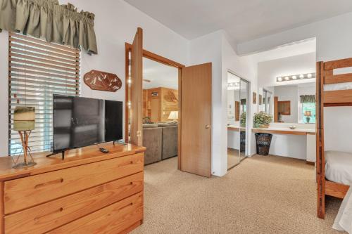 7 Springs Ski & Mountain Adventure Condo condo - image 13