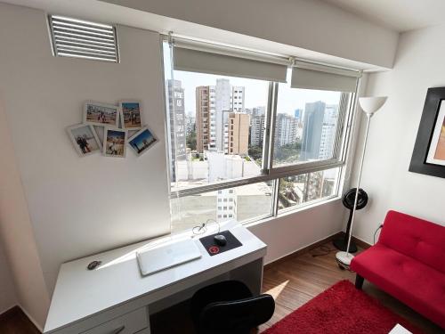 Apartamento moderno con vistas WiFi gratis y cocina equipada - image 2