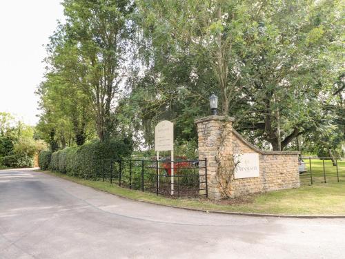 Tickencote Oakham - image 12