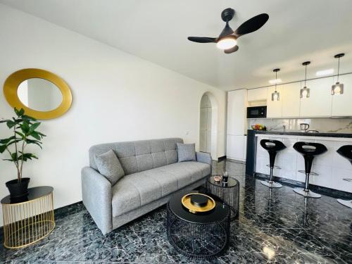 Panoramic Ocean View Duplex with Pool & Terrace 3