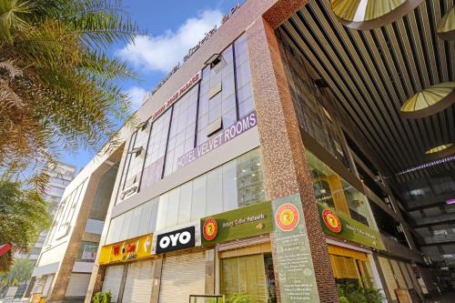 OYO Flagship 81234 Hotel Velvet Rooms