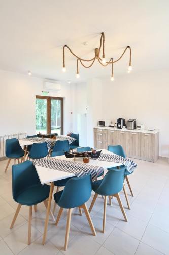 Eden Uzlina in 烏茲里納