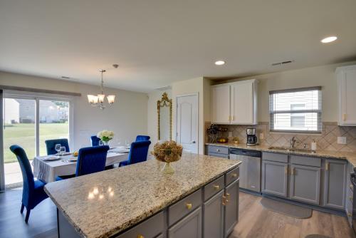 Spacious Gastonia Home with Pool Access! Spacious Gastonia Home with Pool Access!