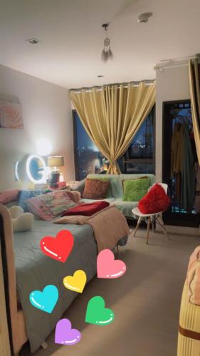Life Asoke Rama 9