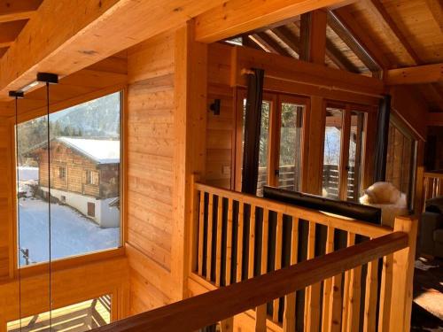 Superbe CHALET (14 personnes) & SAUNA au pied du Mont Blanc