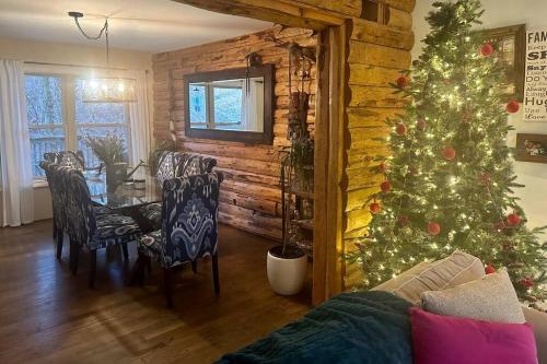 Lake House perfect for family of 10 in Princeton (IL)