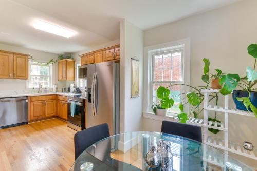 Chic Front Royal Retreat Near Shenandoah River! in Front Royal (VA)