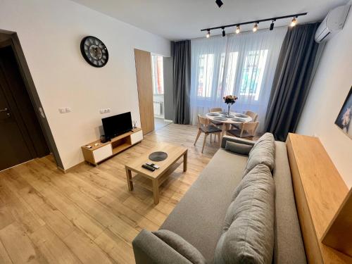 LOCATION ! Sofia Opera View Apartment next to ALEXANDER NEVSKY CATHEDRAL, Sofia (Foto 3)