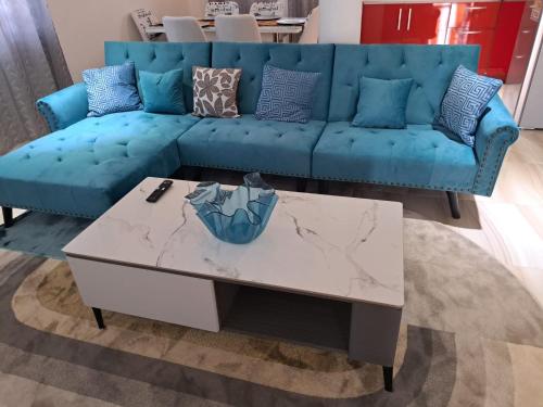 Pool House Retreat in Accra in ชอร์กอร์