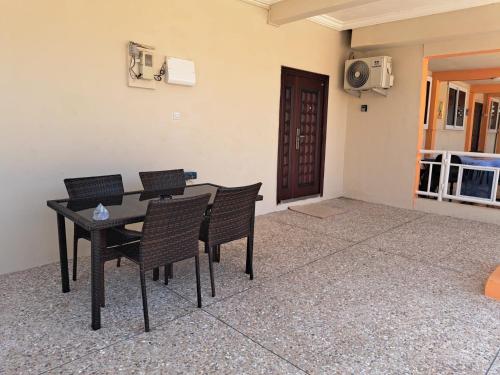 บริการและสิ่งอำนวยความสะดวก, Pool House Retreat in Accra in ชอร์กอร์