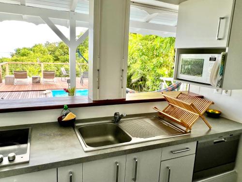 Cozinha, Case Coco Pointe Batterie. Piscine, vue mer, 4 p. in Deshaies