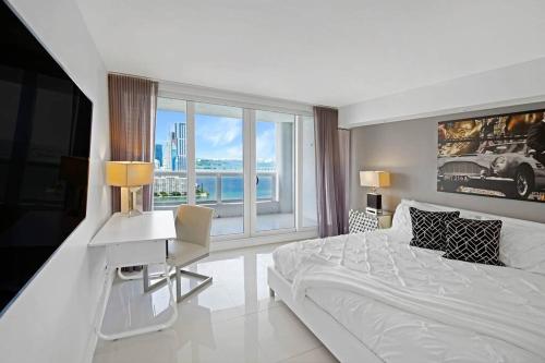 Obsession! Water & Park Views