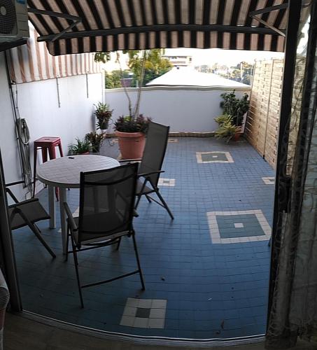 ระเบียง/ชานเรือน, soleil de Pirae in ปิแร