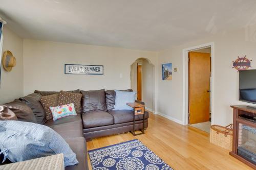 North Wildwood Vacation Rental Walk to Beach! in Wildwood, USA