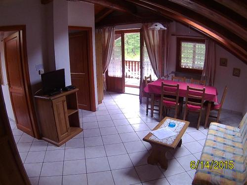 Residenza L'Teit - Apartment - Sestrière