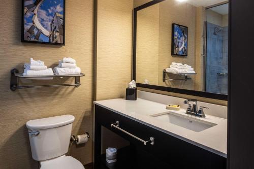 Best Western Plus Franciscan Square Inn & Suites - Steubenville