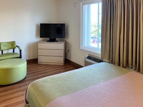 2 double beds