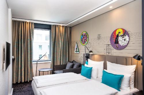 Motel One Wien Westbahnhof - image 14