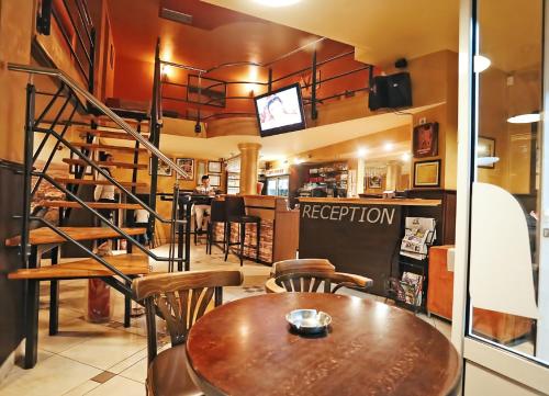 Étterem, Apartmani Amaro in Telep